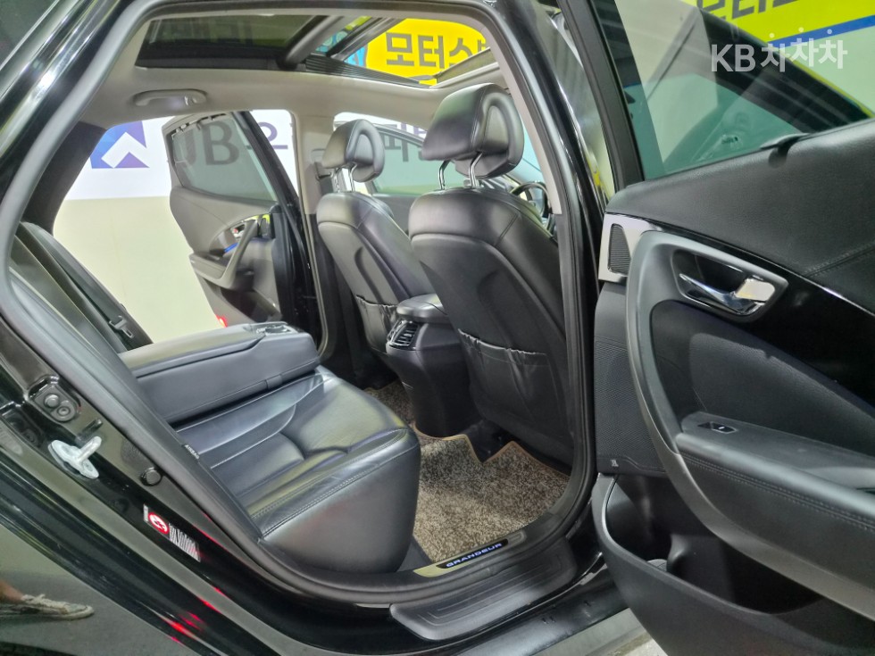 Hyundai Grandeur — miniaturë 16