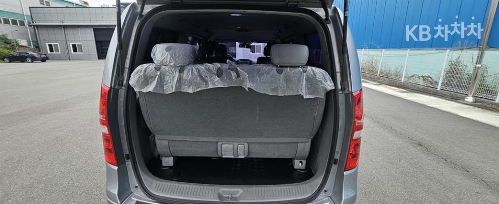 Hyundai Starex — miniaturë 7