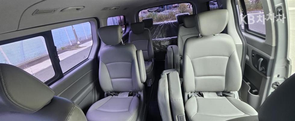 Hyundai Starex — miniaturë 8