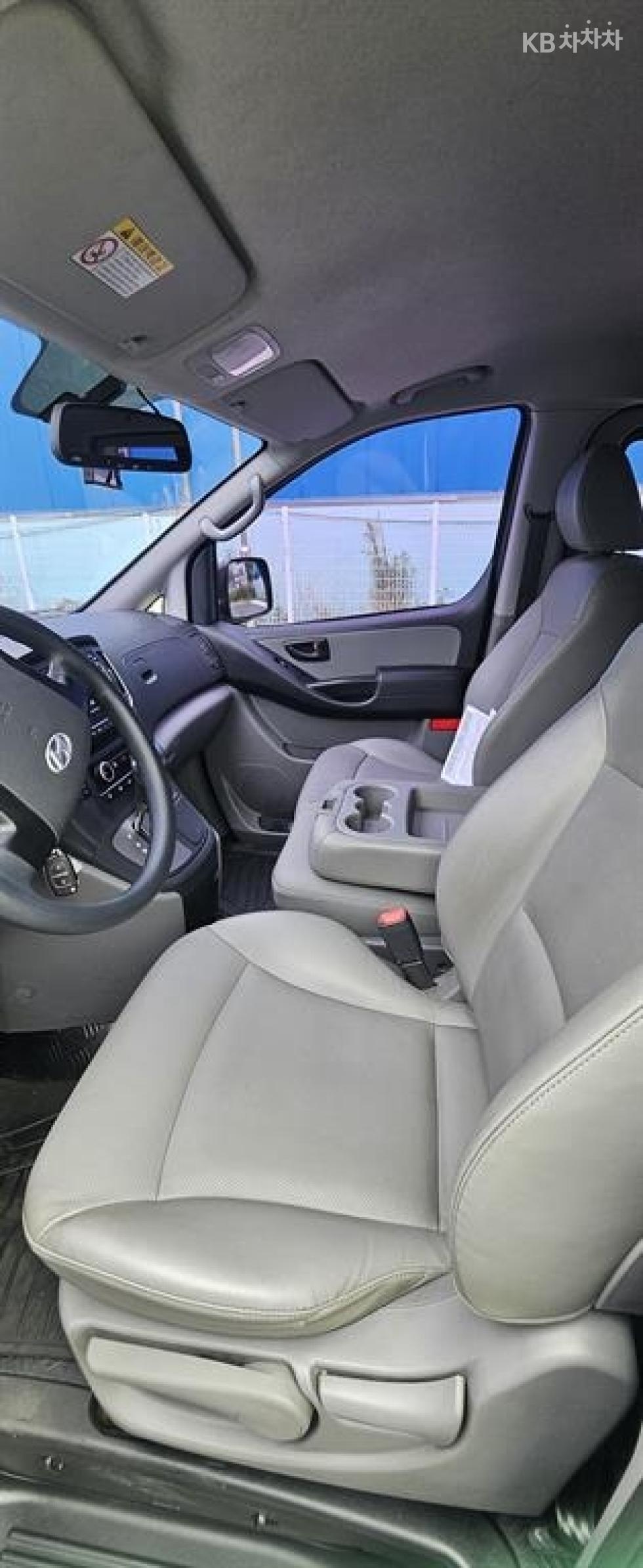 Hyundai Starex — miniaturë 12