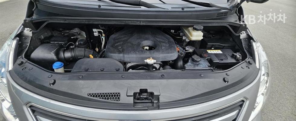 Hyundai Starex — miniaturë 18