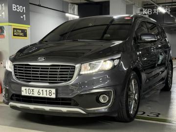 Kia Carnival 9인승 2.2 디젤 — foto 1