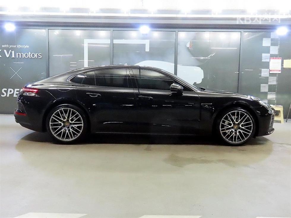Porsche Panamera — miniaturë 3