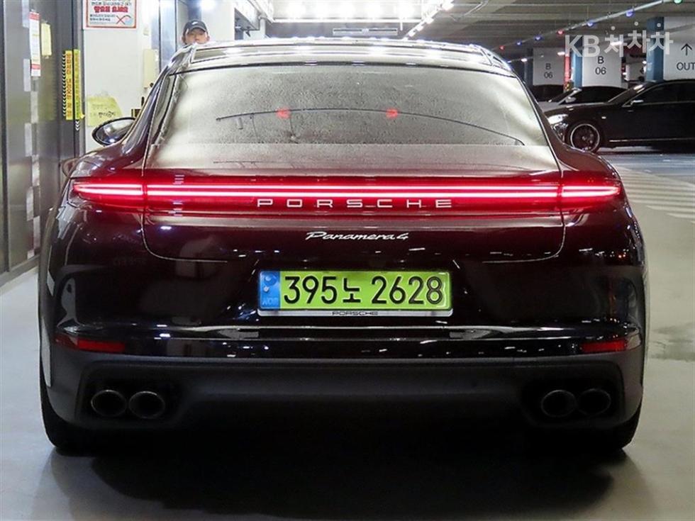 Porsche Panamera — miniaturë 5