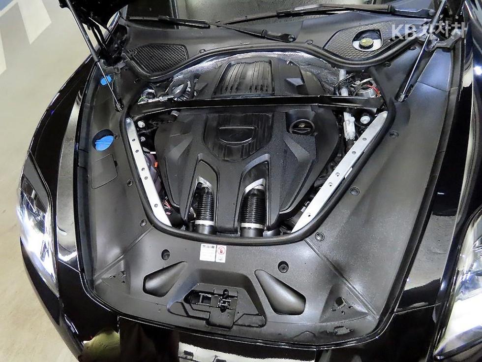 Porsche Panamera — miniaturë 19