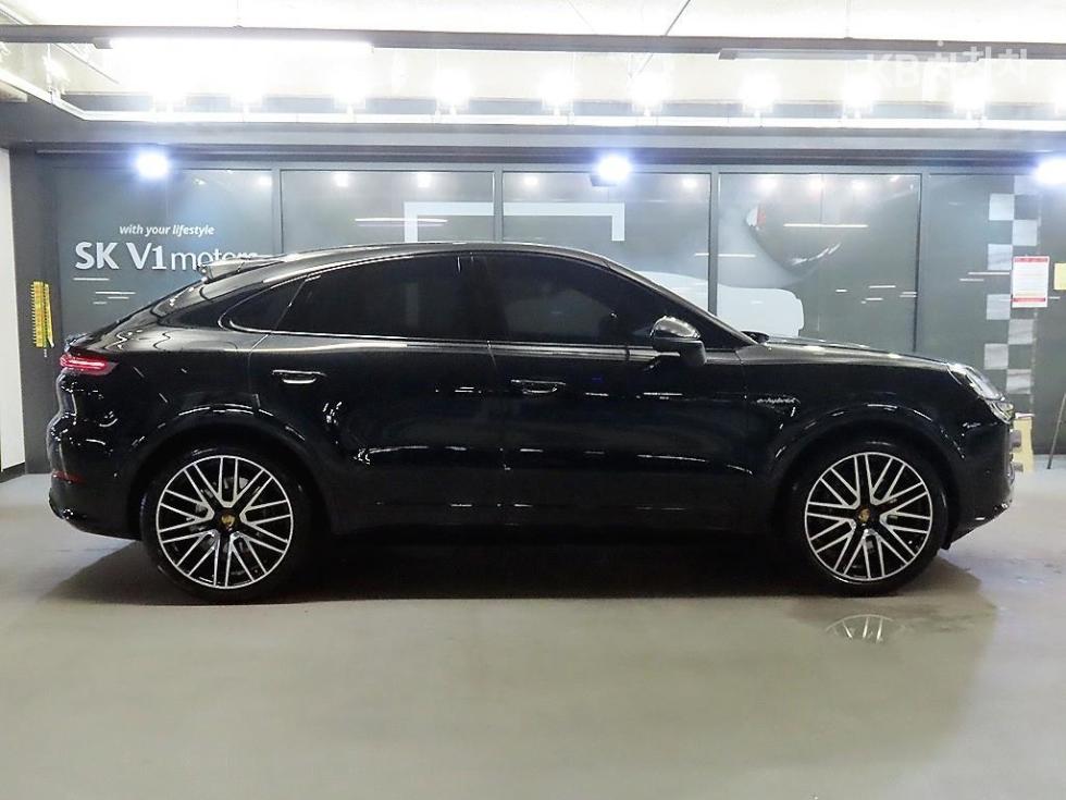 Porsche Cayenne — miniaturë 3