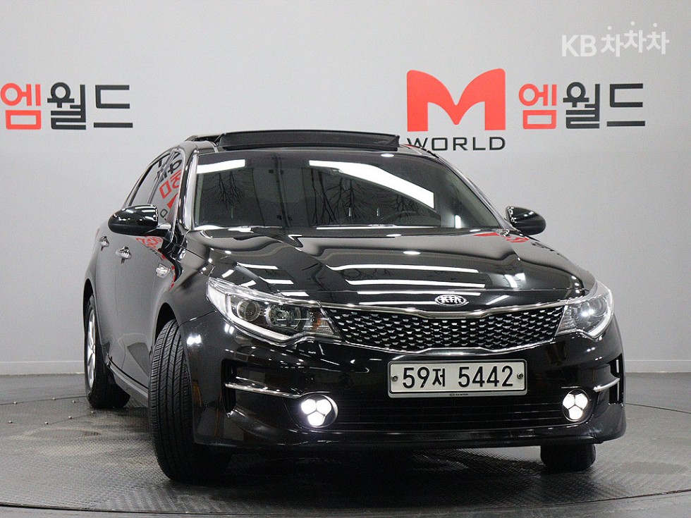 Kia K5 — miniaturë 2
