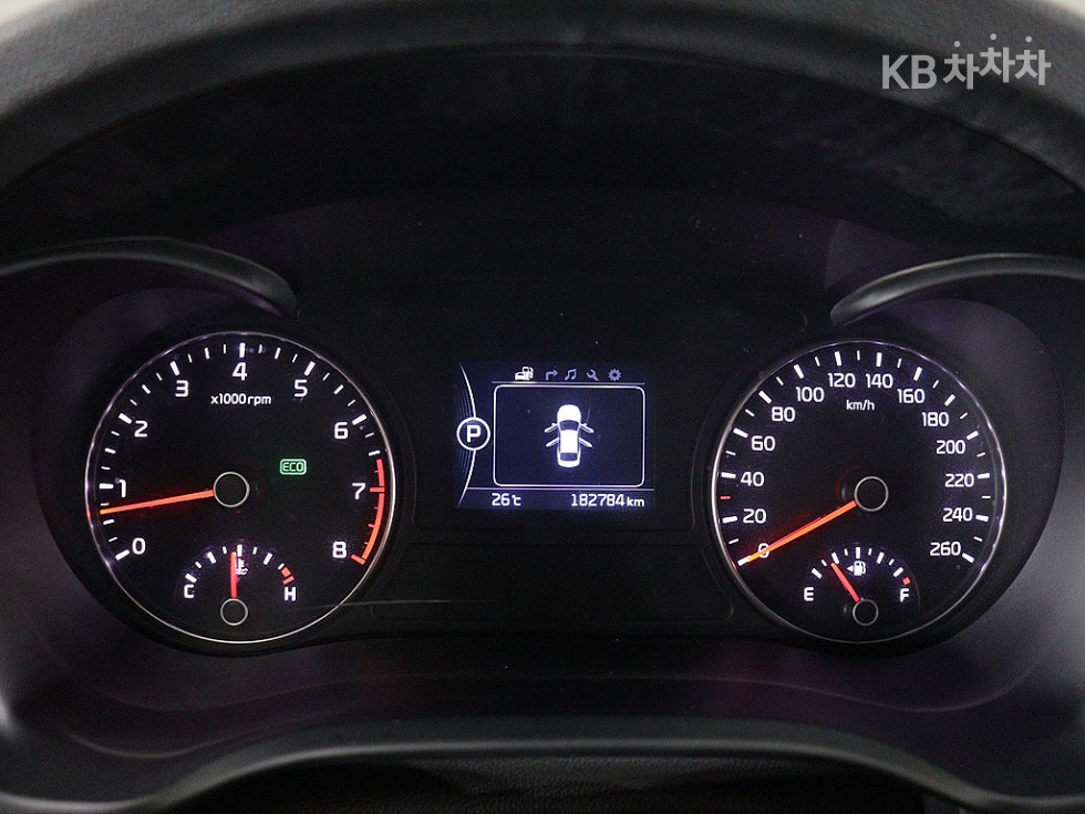 Kia K5 — miniaturë 5