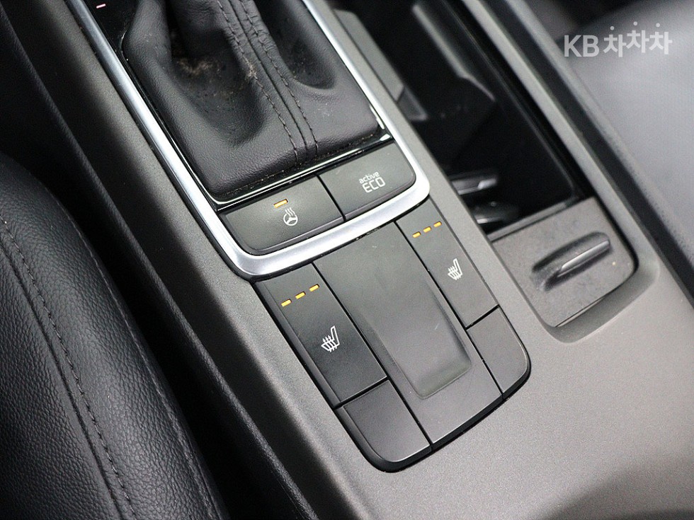Kia K5 — miniaturë 13