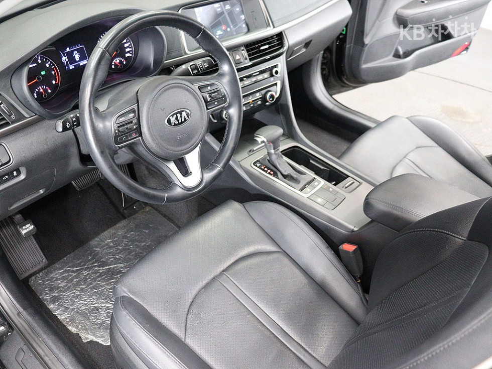 Kia K5 — miniaturë 10