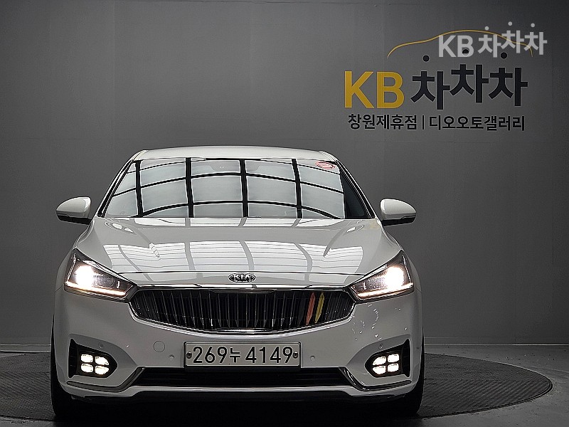 Kia K7 — miniaturë 2