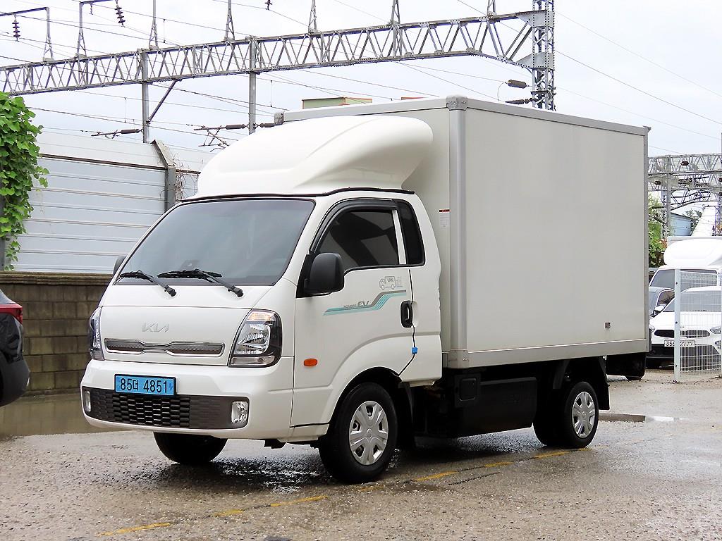 기아 더 2023년식 기아 더 뉴 봉고3 EV 내장탑차 1톤 플러스형 킹캡 초장축 기본형