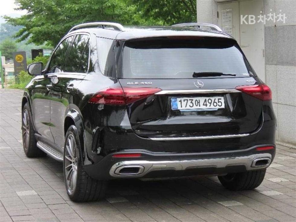Mercedes-Benz GLE — miniaturë 4