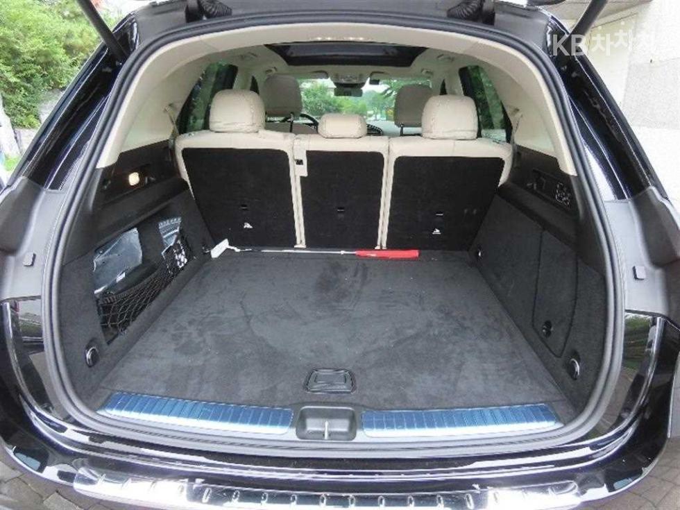 Mercedes-Benz GLE — miniaturë 17