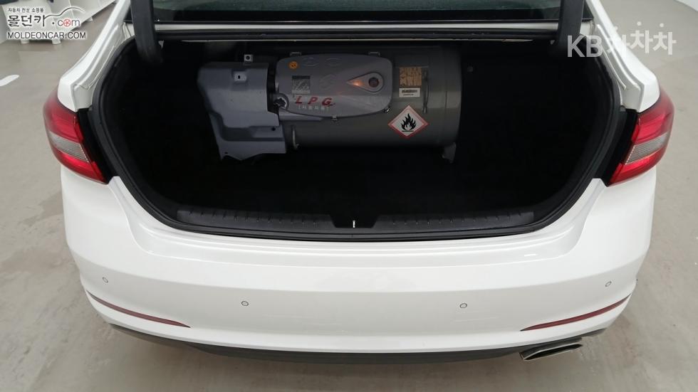 Hyundai Sonata — miniaturë 16