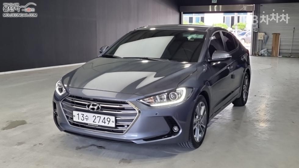 Hyundai Elantra