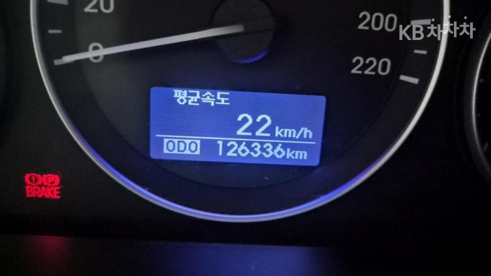 Hyundai Starex — miniaturë 10
