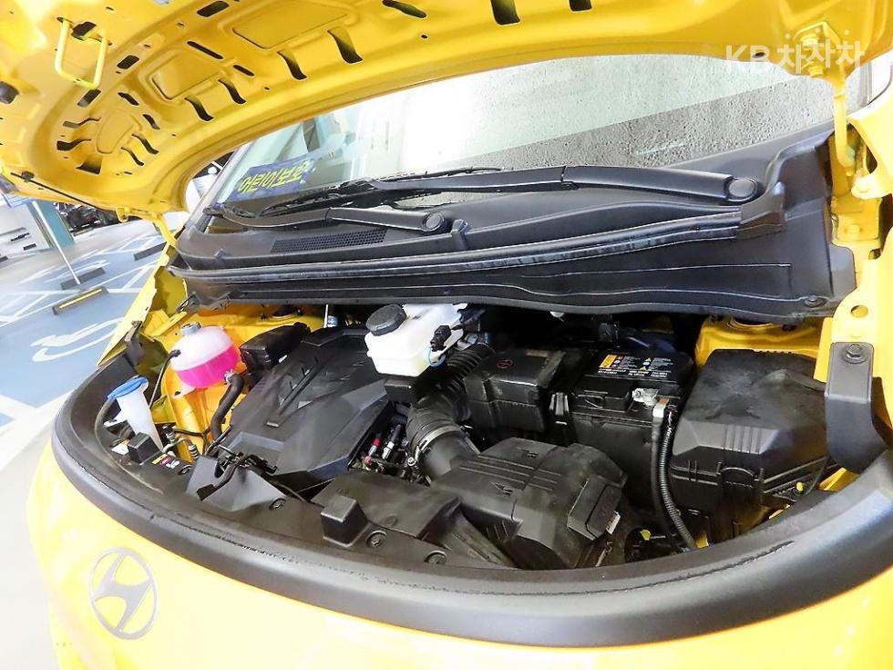 Hyundai Staria — miniaturë 19