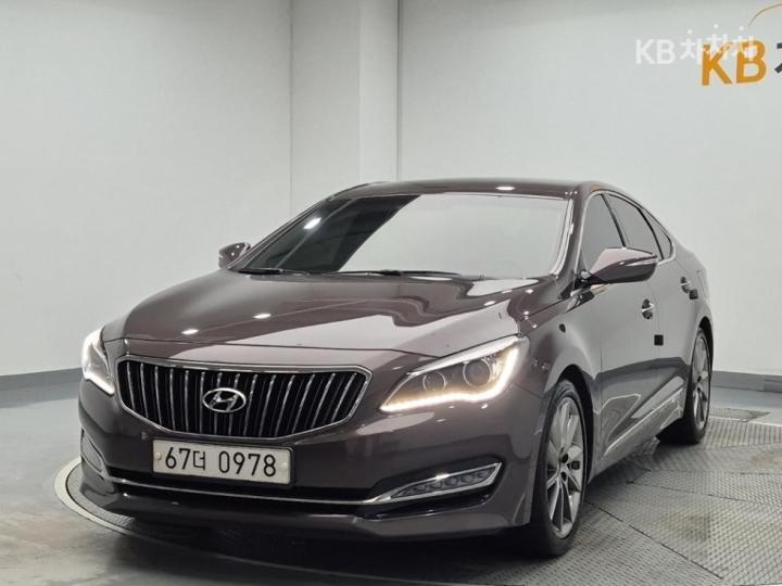 Hyundai Aslan G330 — foto 1
