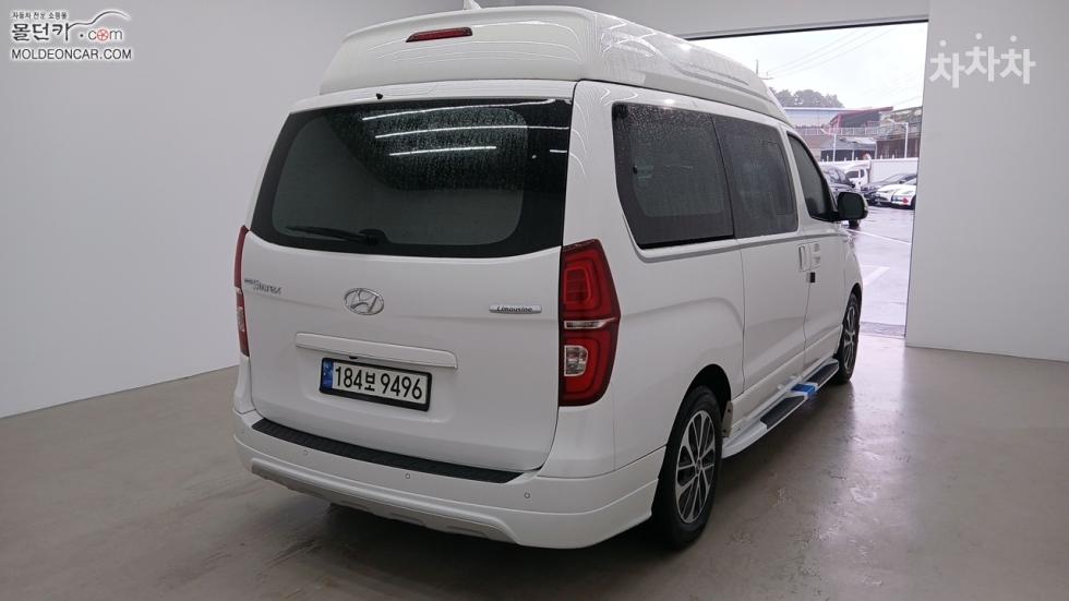Hyundai Starex — miniaturë 2