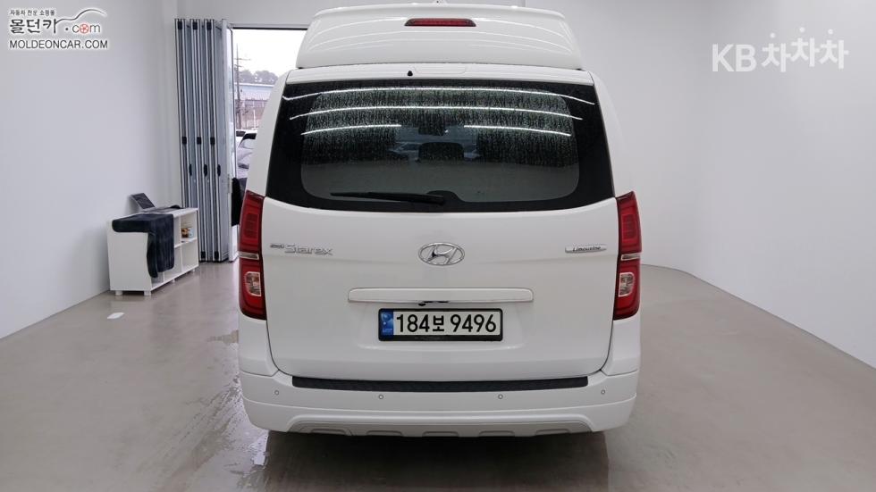 Hyundai Starex — miniaturë 4