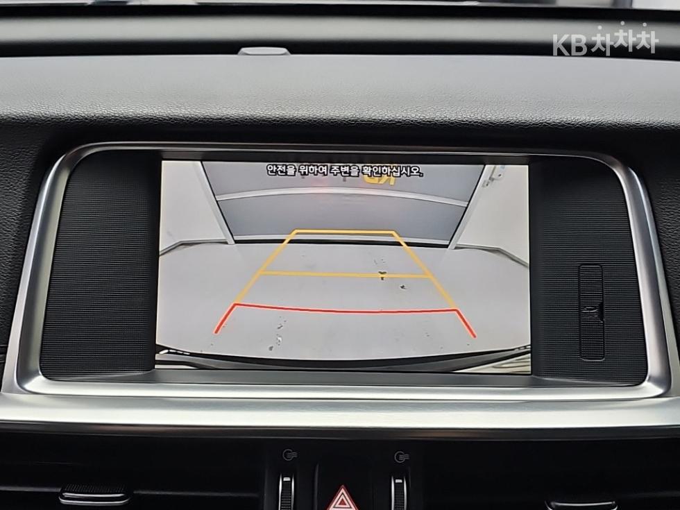 Kia K5 — miniaturë 14