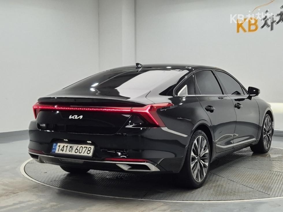 Kia K8 — miniaturë 3