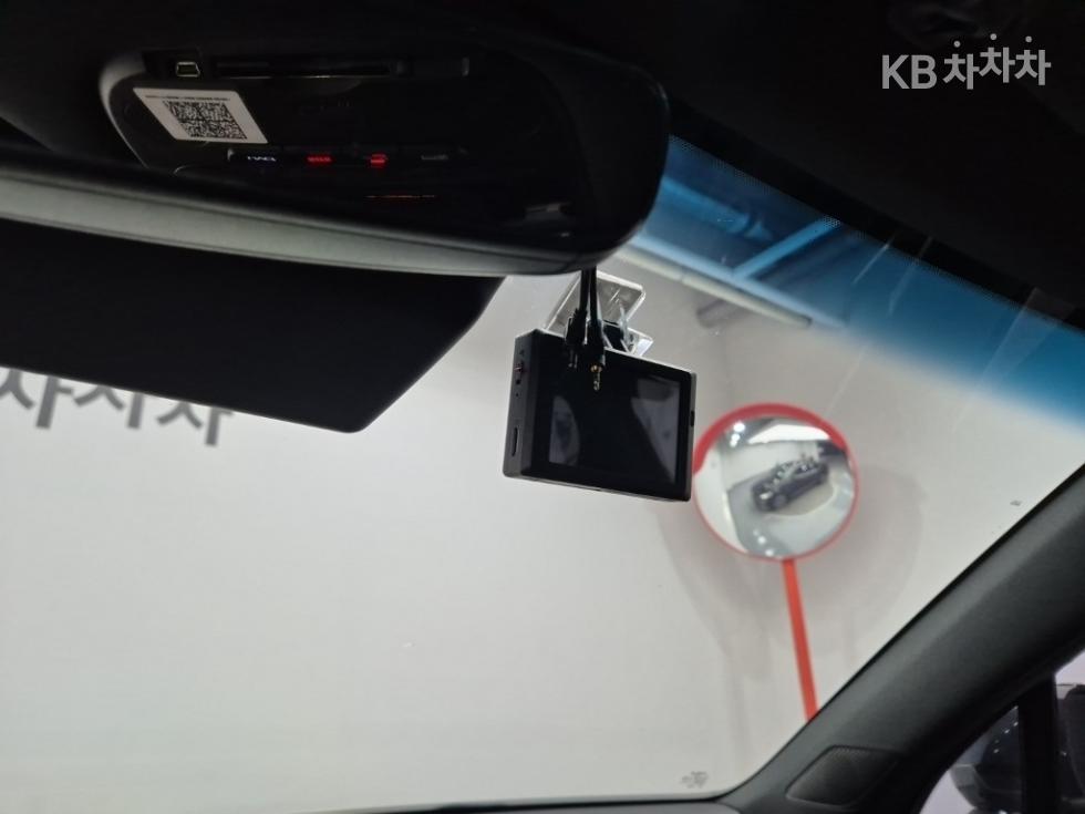 Kia K8 — miniaturë 16