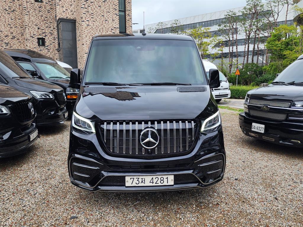 2021 Mercedes-Benz Used Car photo