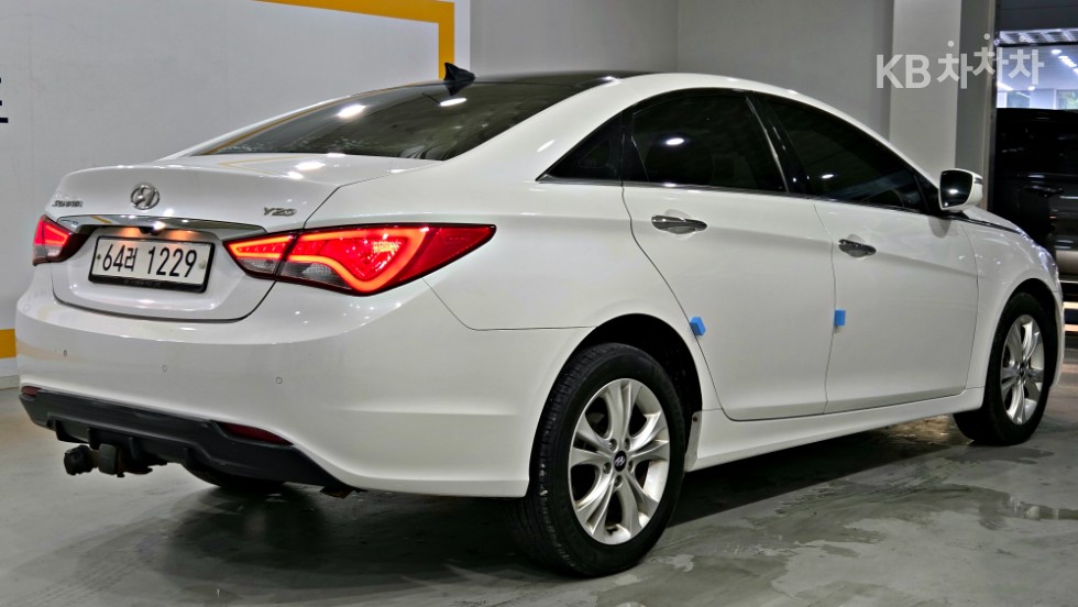Hyundai Sonata — miniaturë 4