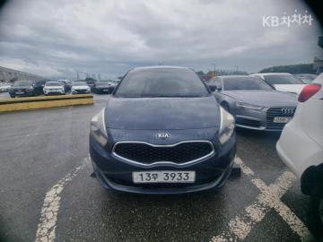 Kia Carens 1.7 VGT 프레스티지 5인승 — foto 1
