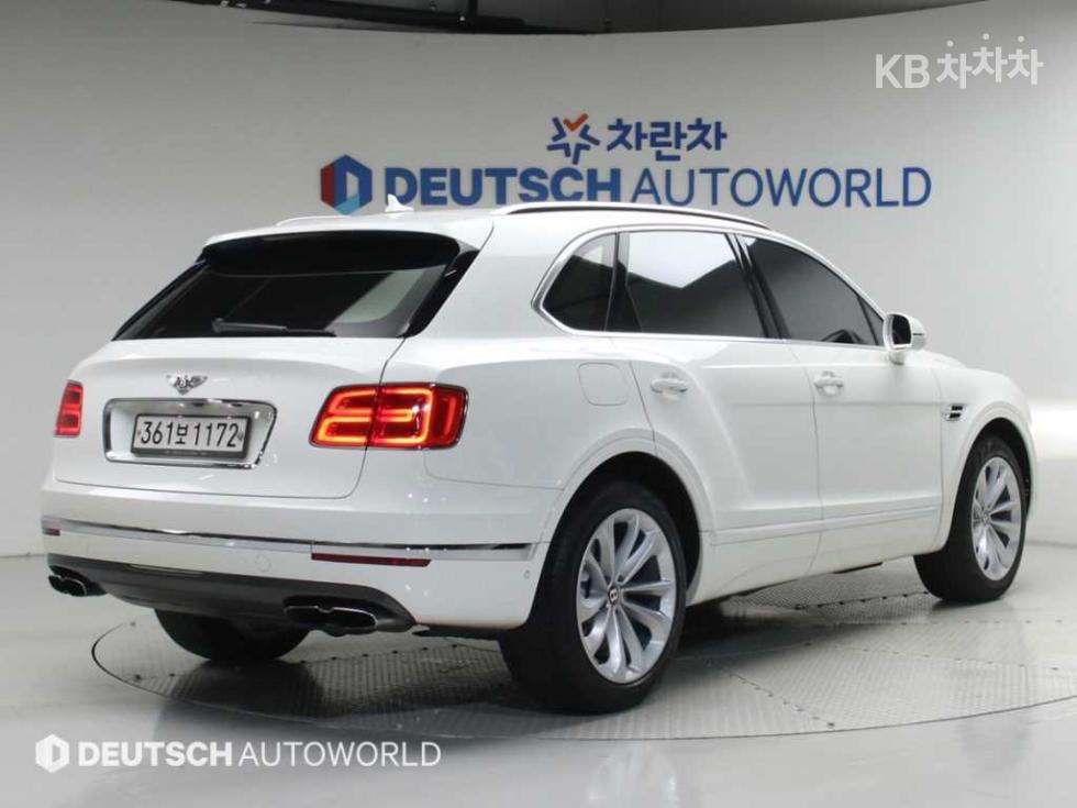 Bentley Bentayga — miniaturë 2