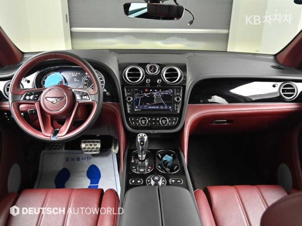 Bentley Bentayga — miniaturë 7