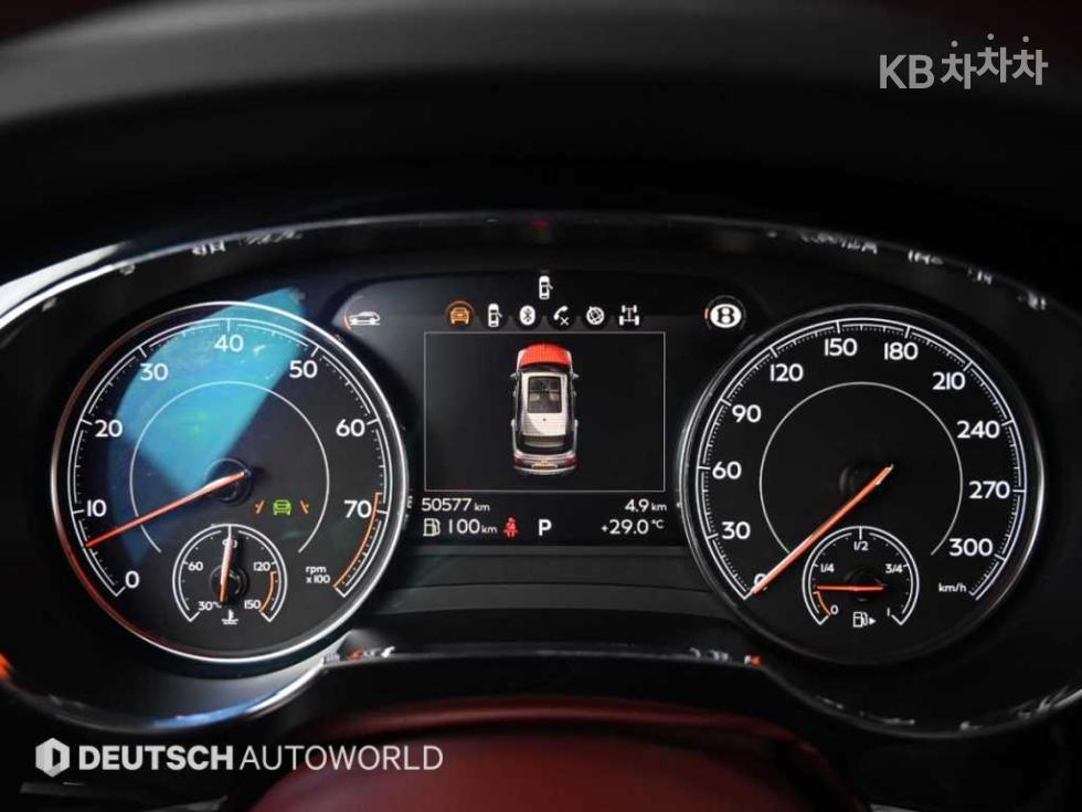 Bentley Bentayga — miniaturë 8
