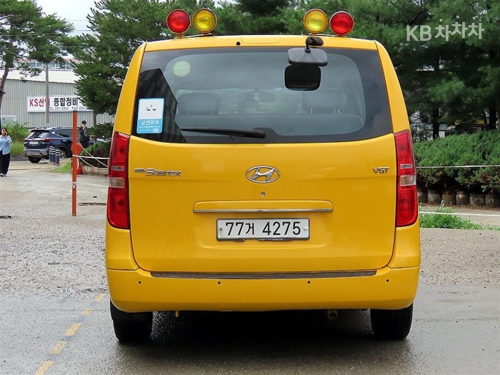 Hyundai Starex — miniaturë 4