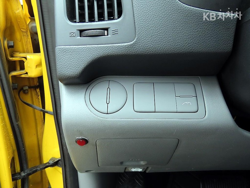 Hyundai Starex — miniaturë 13