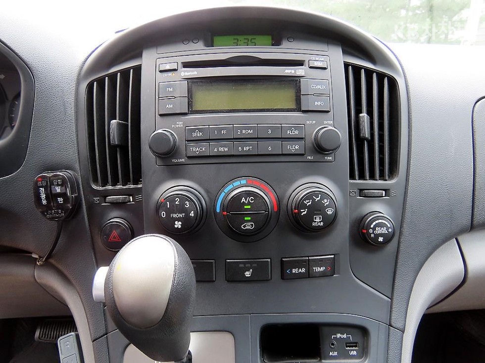 Hyundai Starex — miniaturë 14