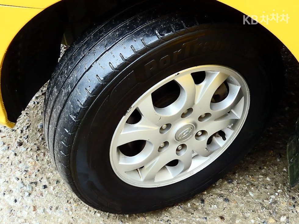 Hyundai Starex — miniaturë 20
