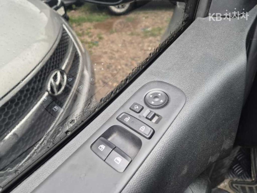 Hyundai Staria — miniaturë 3
