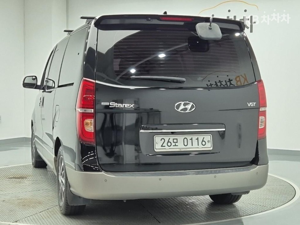 Hyundai Starex — miniaturë 2