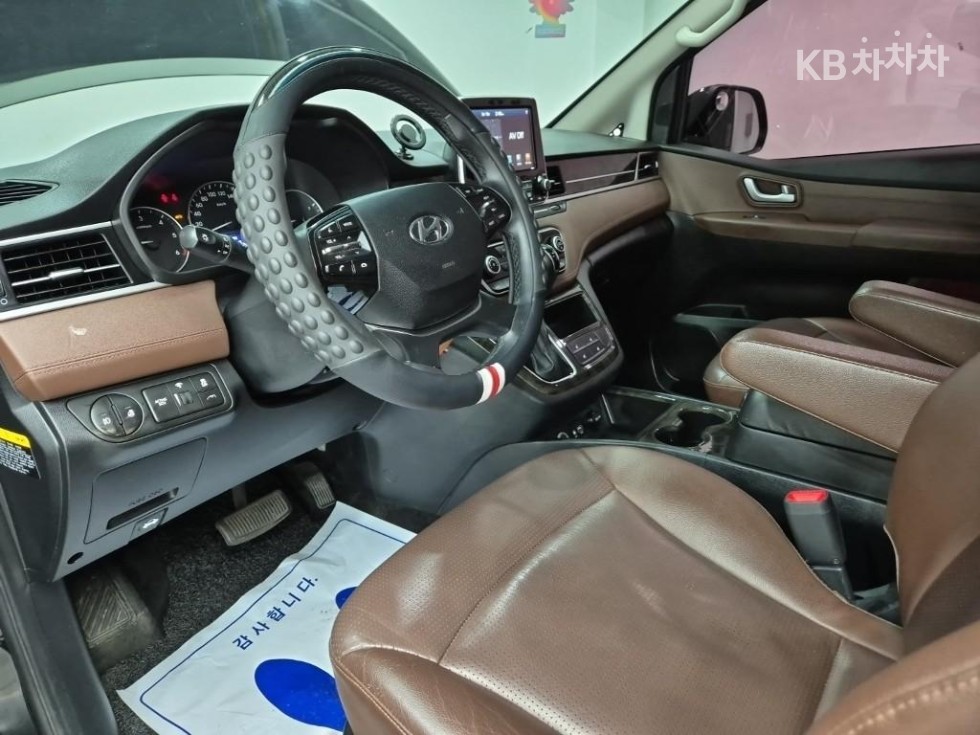 Hyundai Starex — miniaturë 7