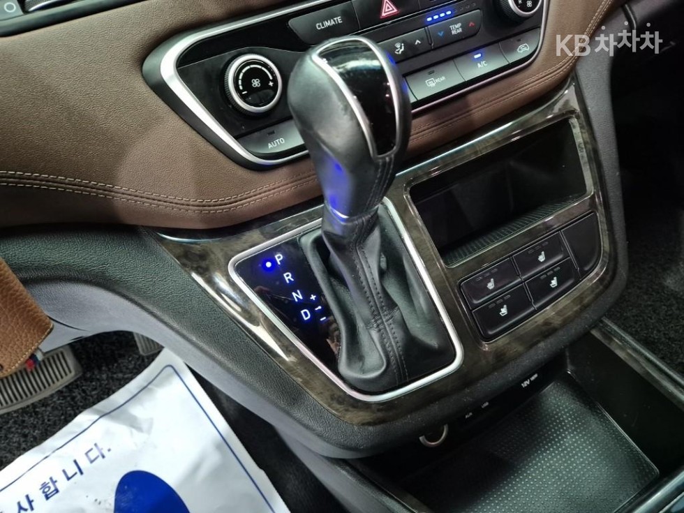 Hyundai Starex — miniaturë 8