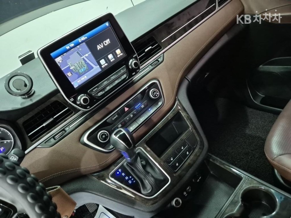 Hyundai Starex — miniaturë 10