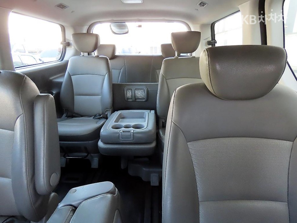 Hyundai Starex — miniaturë 7
