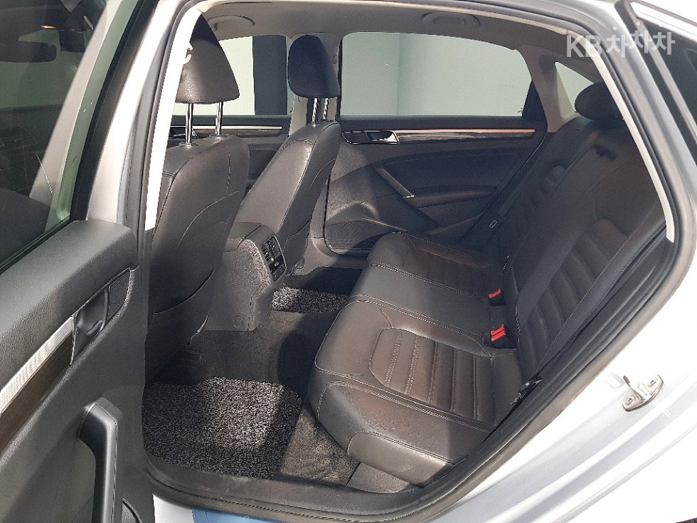 Volkswagen Passat — miniaturë 8