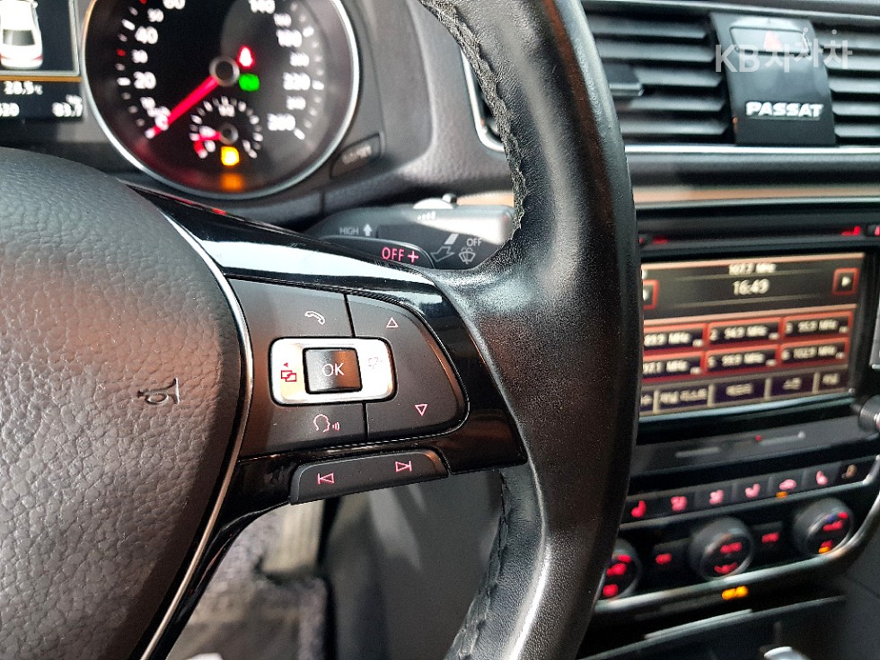 Volkswagen Passat — miniaturë 11