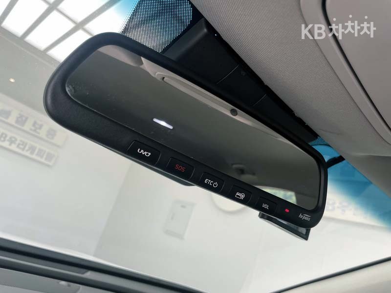 Kia K7 — miniaturë 12