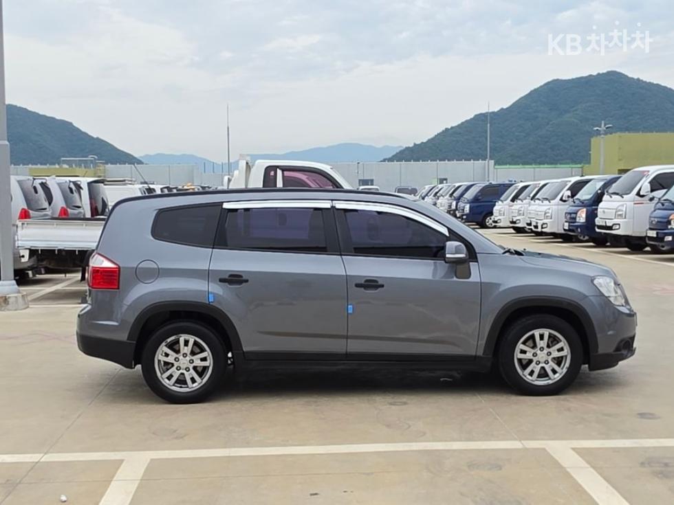 Chevrolet Orlando — miniaturë 4