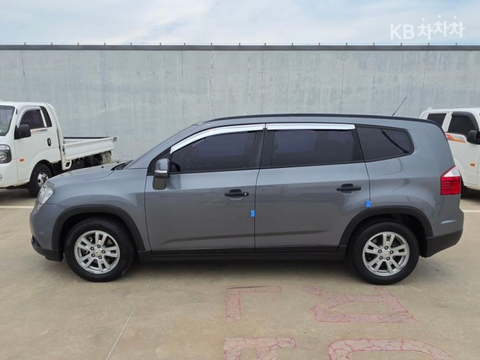 Chevrolet Orlando — miniaturë 5