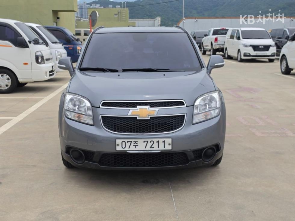 Chevrolet Orlando — miniaturë 3